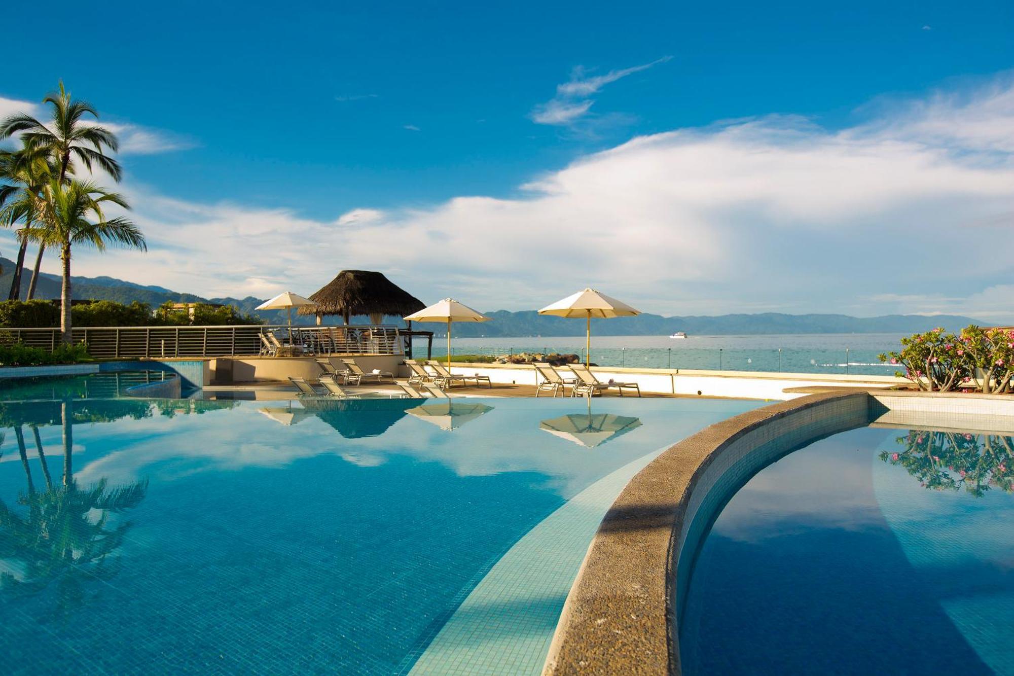 Sunset Plaza Beach Resort&Spa Puerto Vallarta Exterior foto