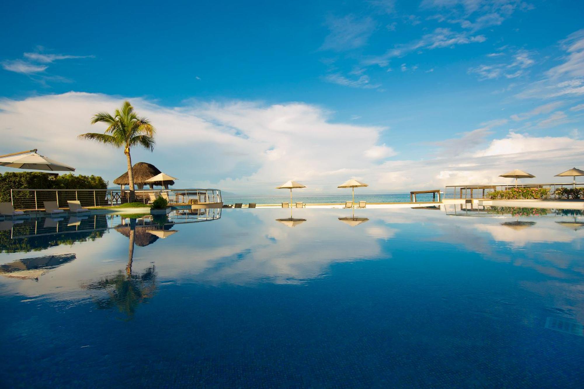 Sunset Plaza Beach Resort&Spa Puerto Vallarta Exterior foto