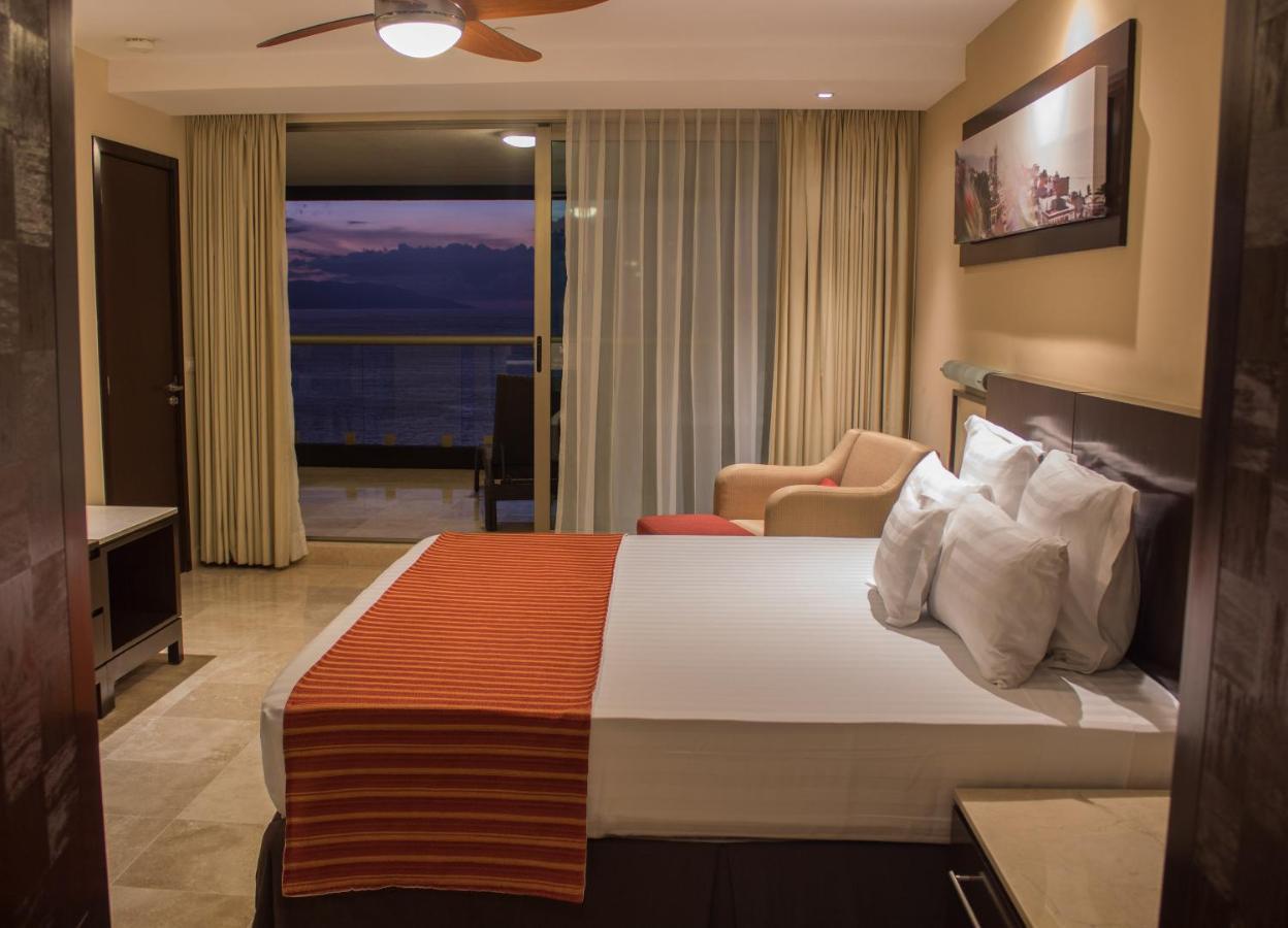Sunset Plaza Beach Resort&Spa Puerto Vallarta Exterior foto